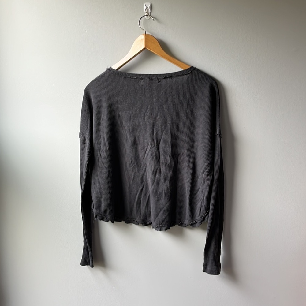 Urban outfitters grey waffleknit long sleeve size medium - Picture 4 of 4